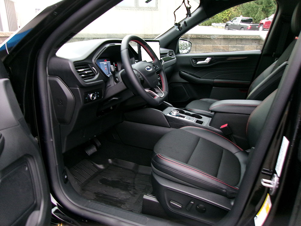 
								FORD ESCAPE ST LINE SELECT full									