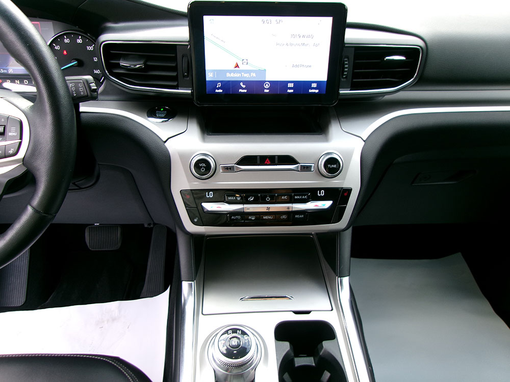 
								FORD EXPLORER XLT full									