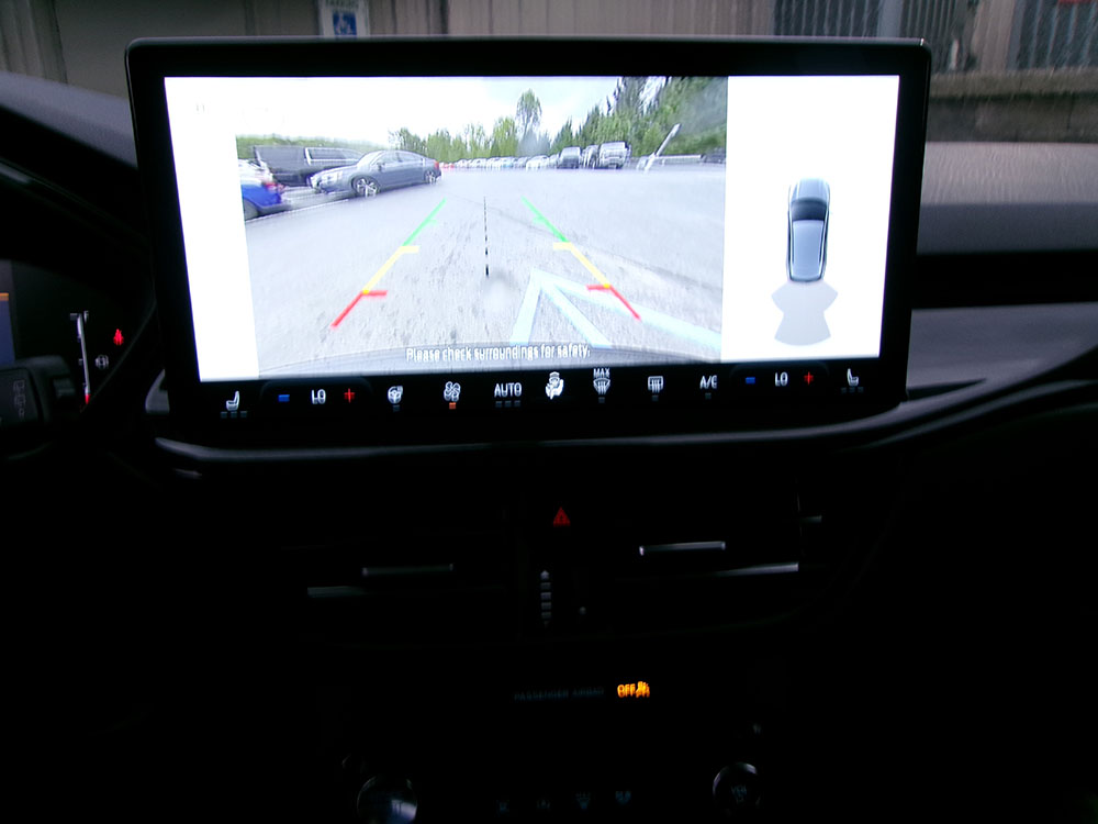 
								FORD ESCAPE ST LINE SELECT full									