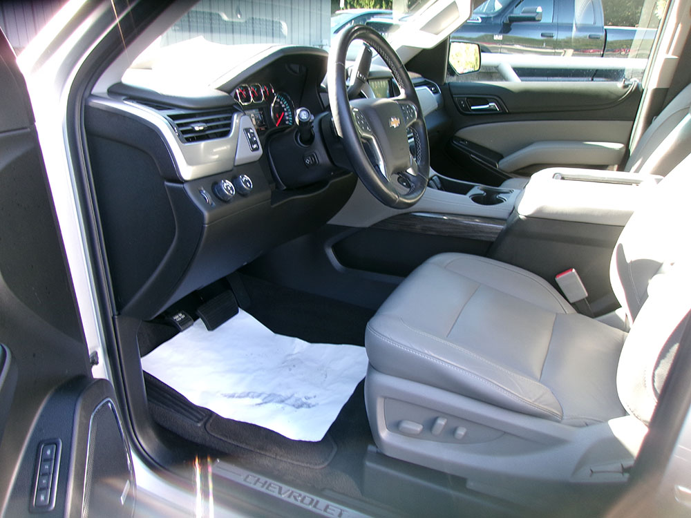 
								CHEVROLET TAHOE LT full									