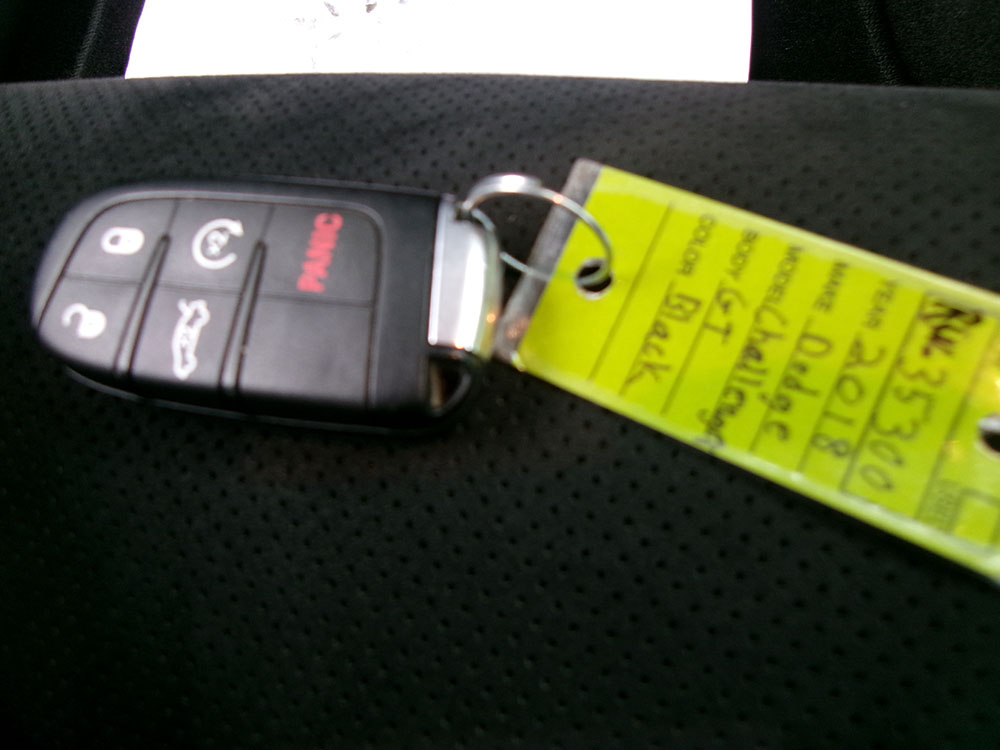 
								DODGE CHALLENGER GT full									