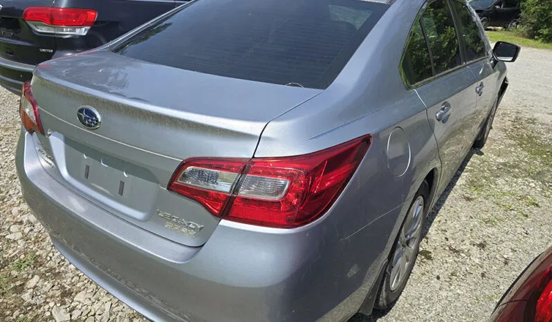 
								SUBARU LEGACY PREMIUM full									