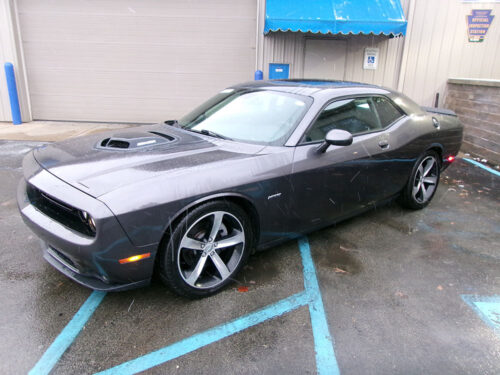 2015 Dodge Challenger R/T's photo