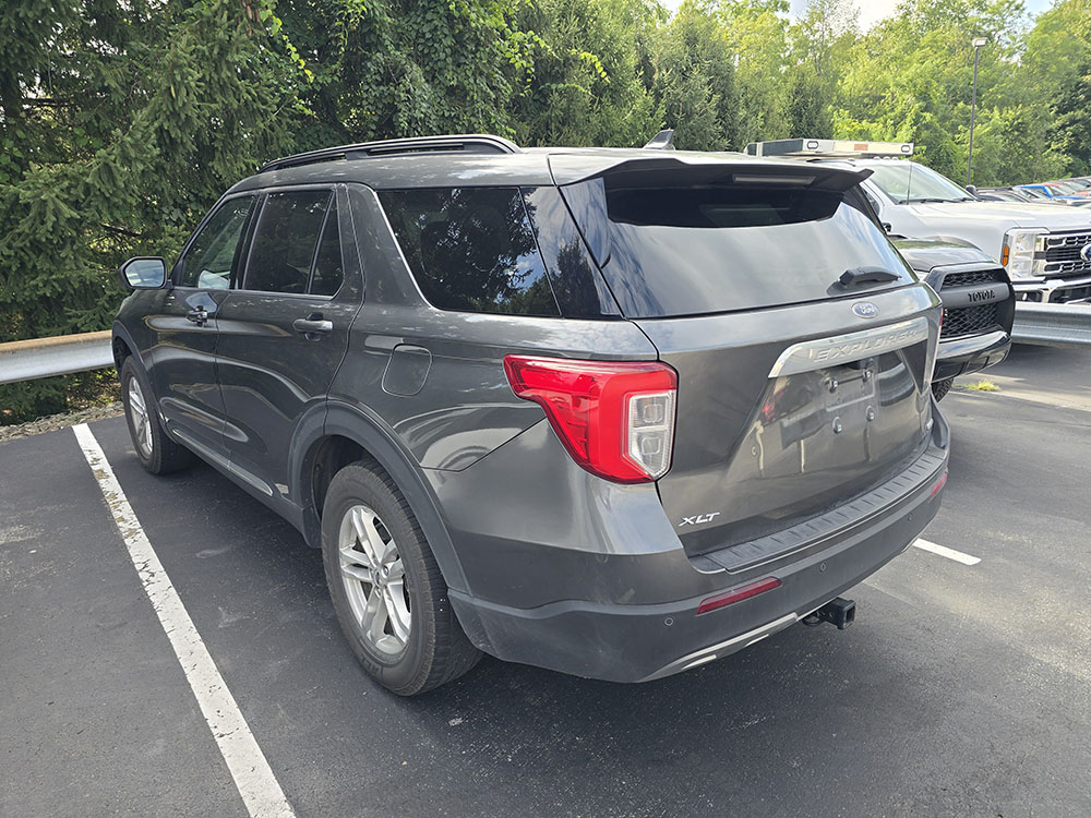 
								FORD EXPLORER XLT full									