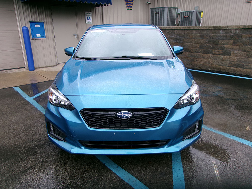 
								SUBARU IMPREZA SPORT full									