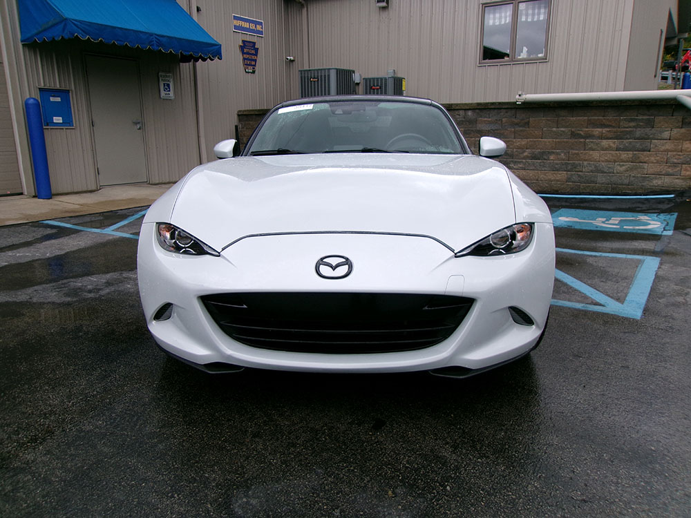 
								MAZDA MX-5 MIATA GRAND TOURING full									
