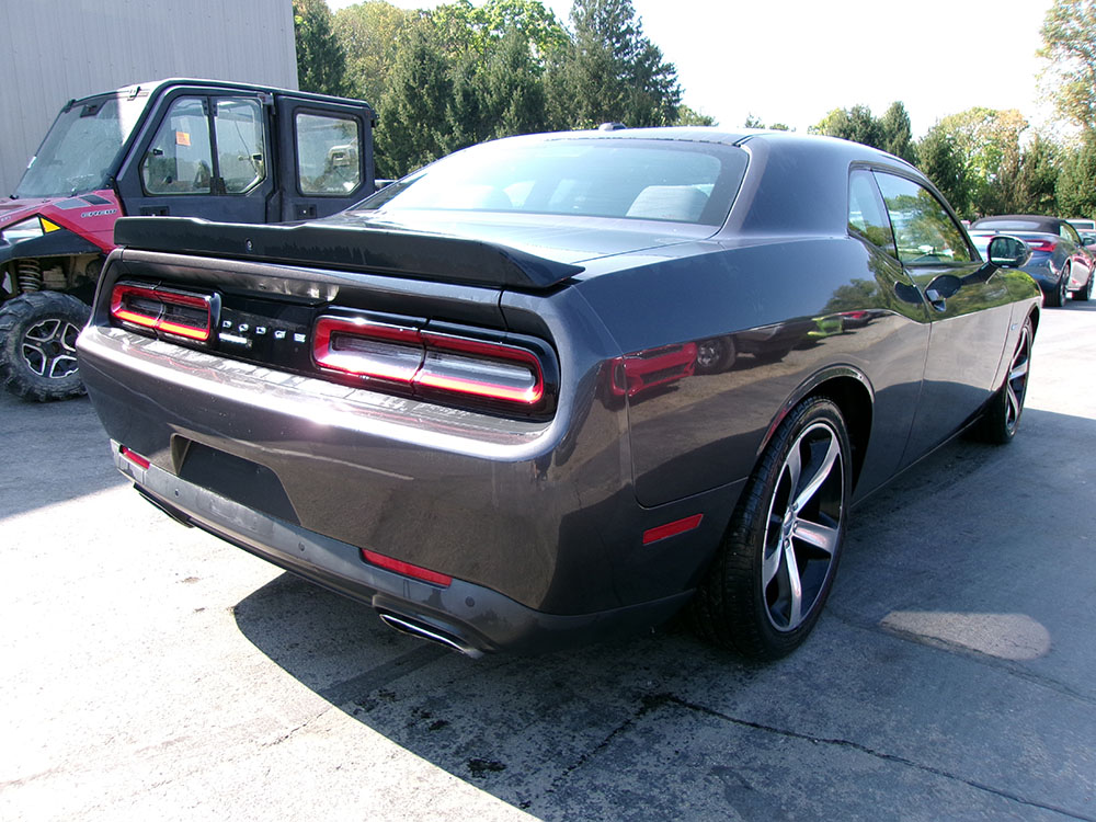 
								DODGE CHALLENGER R/T full									