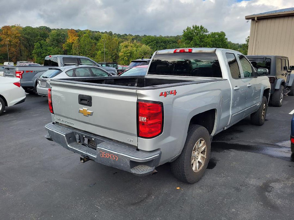 
								CHEVROLET SILVERADO 1500 LD LT EX CAB full									