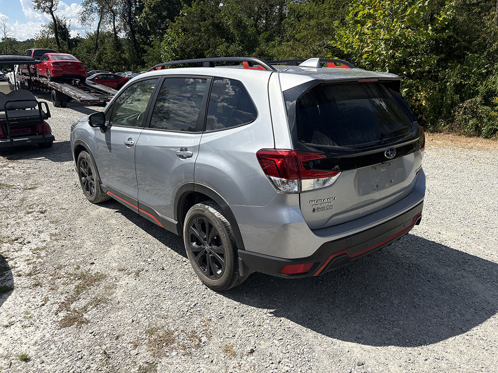 
								SUBARU FORESTER SPORT full									