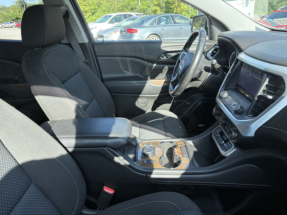 
								GMC ACADIA SLE full									