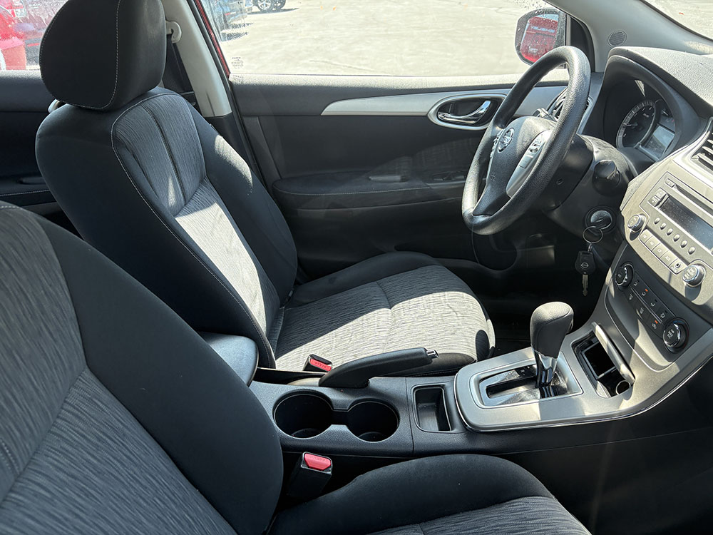 
								NISSAN SENTRA SV full									