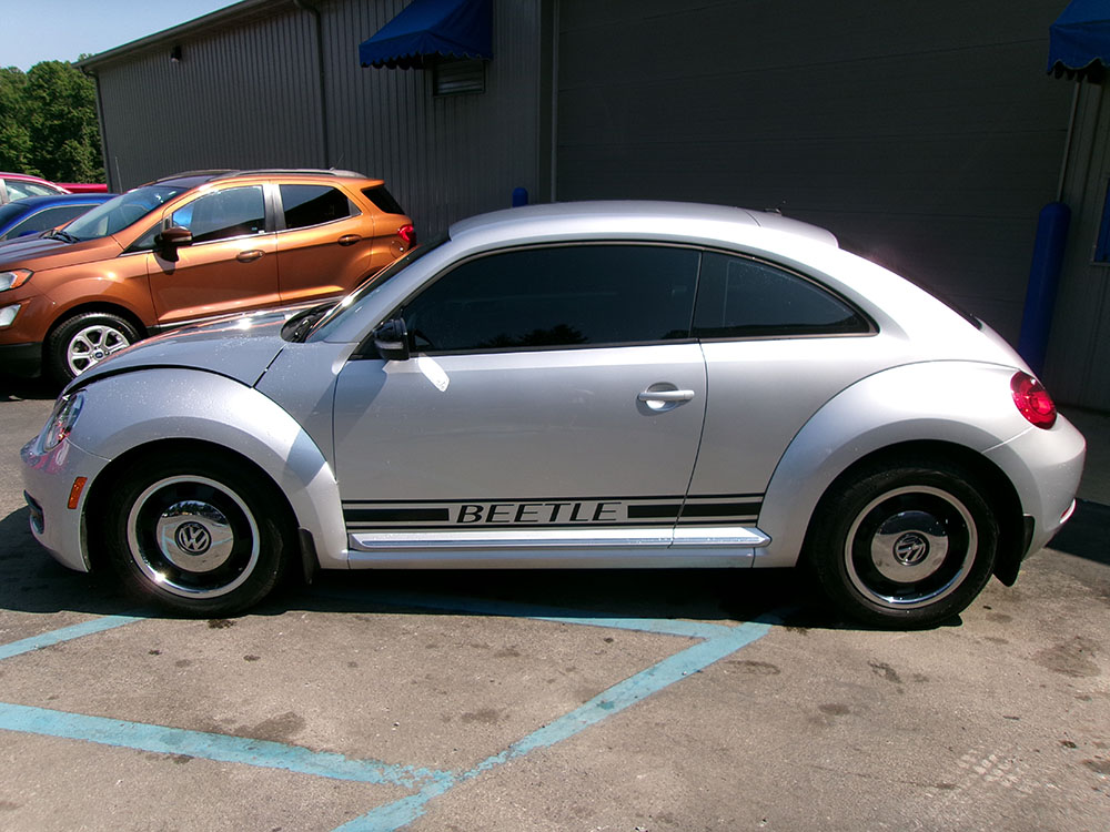 
								VOLKSWAGEN BEETLE full									