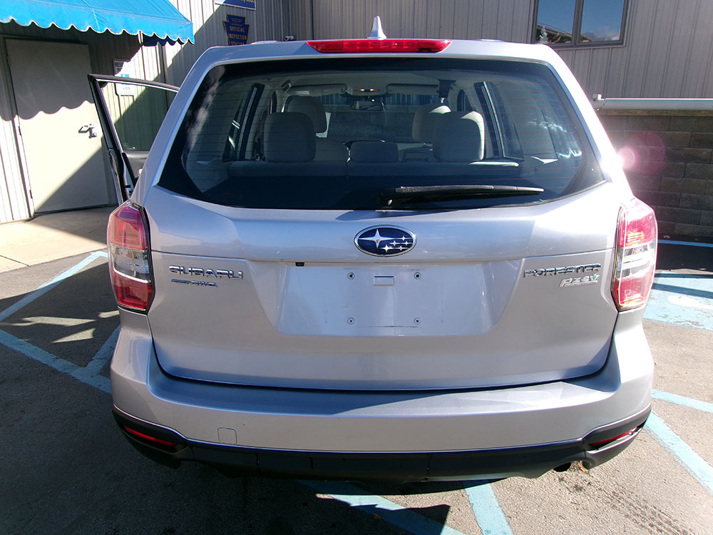 
								SUBARU FORESTER full									