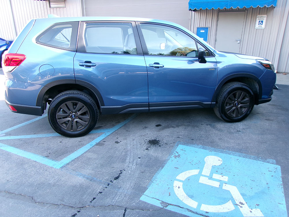 
								SUBARU FORESTER full									