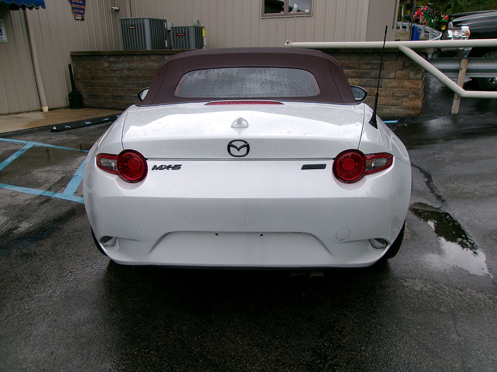
								MAZDA MX-5 MIATA GRAND TOURING full									