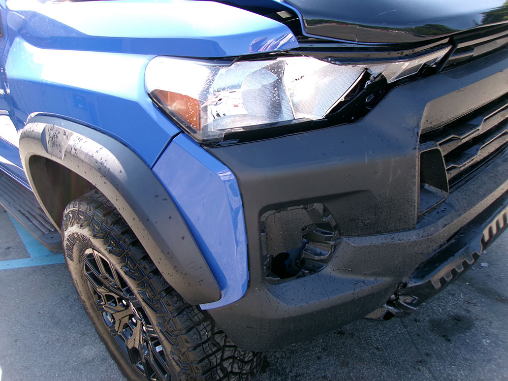
								CHEVROLET COLORADO TRAIL BOSS CREW CAB full									