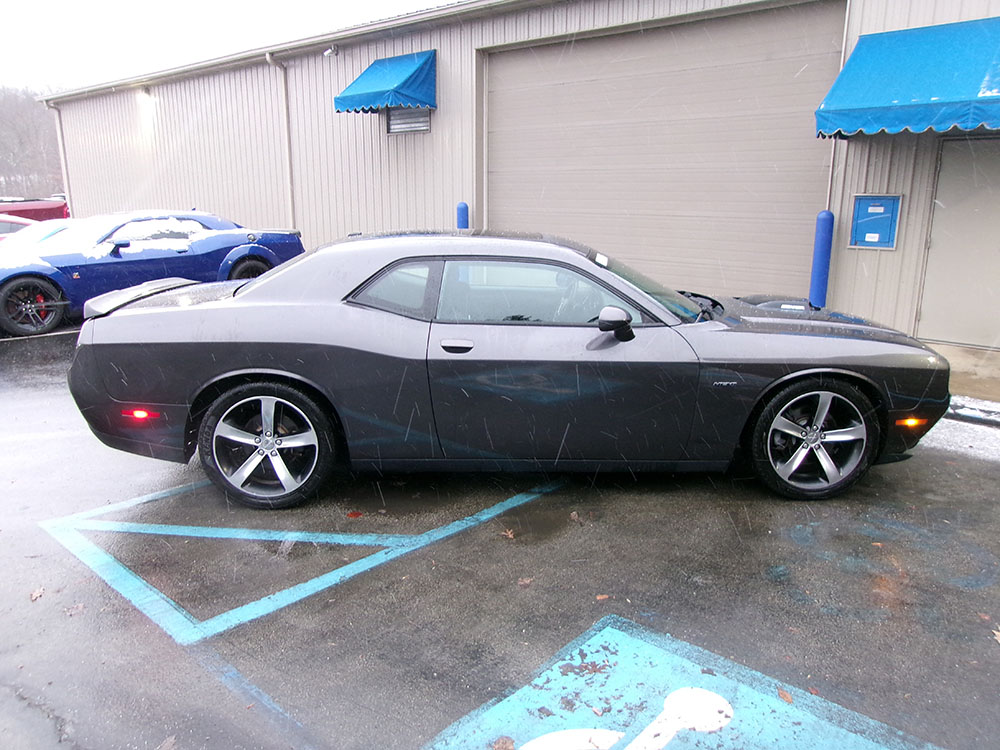 
								DODGE CHALLENGER R/T full									