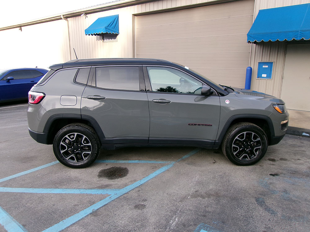 
								JEEP COMPASS TRAILHAWK full									
