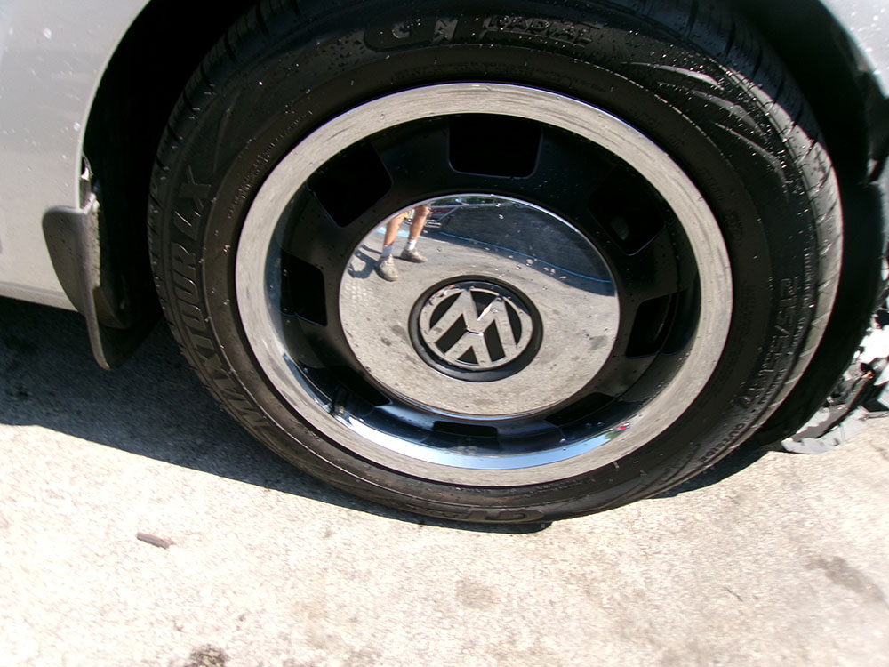 
								VOLKSWAGEN BEETLE full									