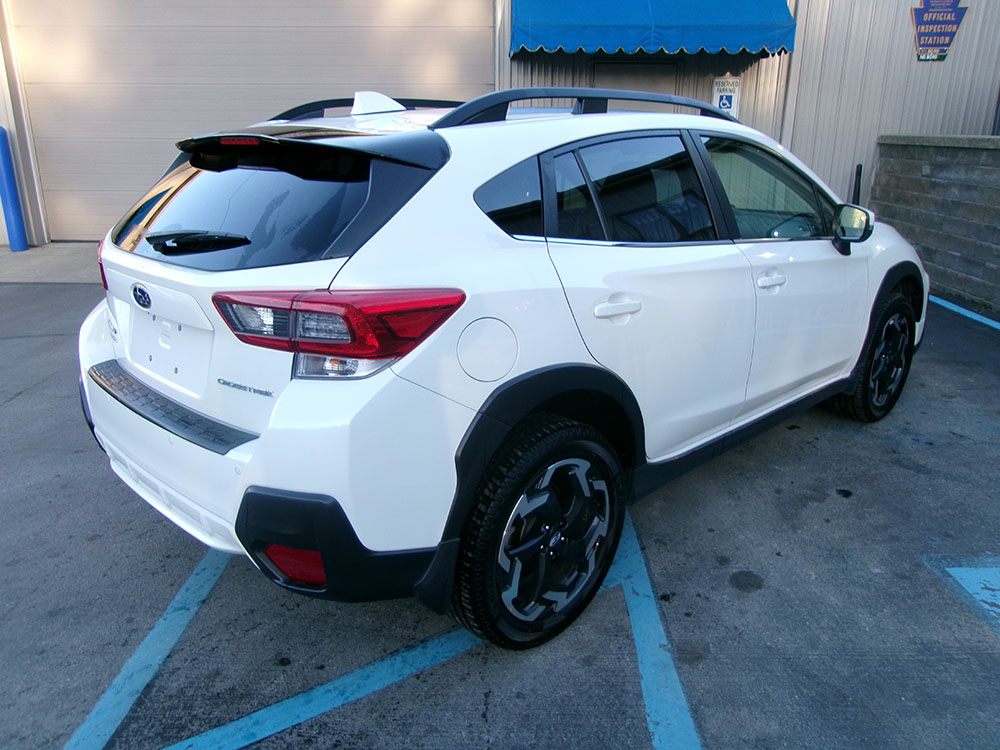 
								SUBARU CROSSTREK LIMITED full									