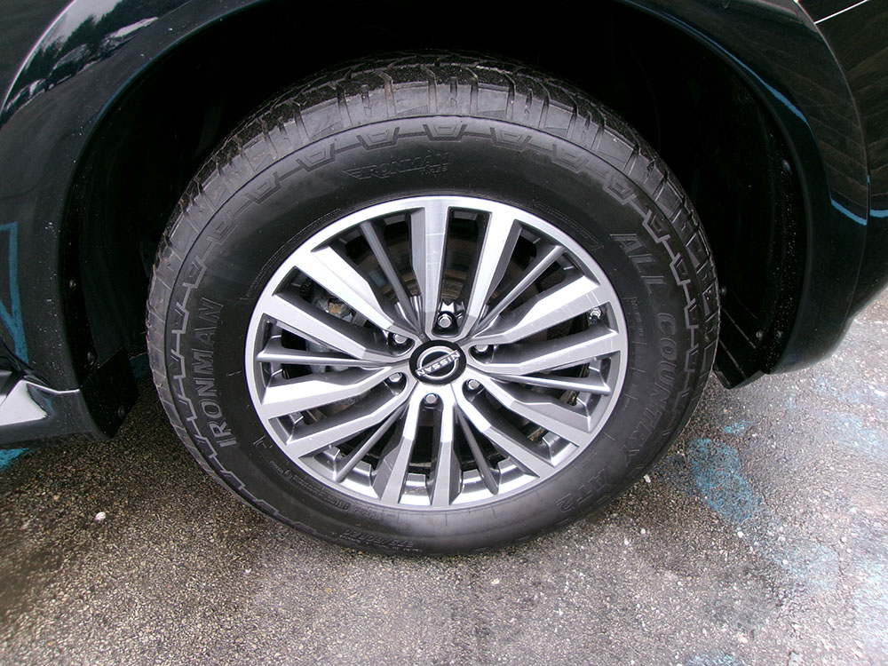 
								NISSAN ARMADA SL full									