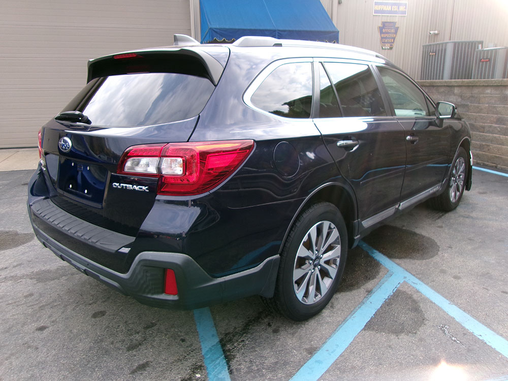 
								SUBARU OUTBACK TOURING full									