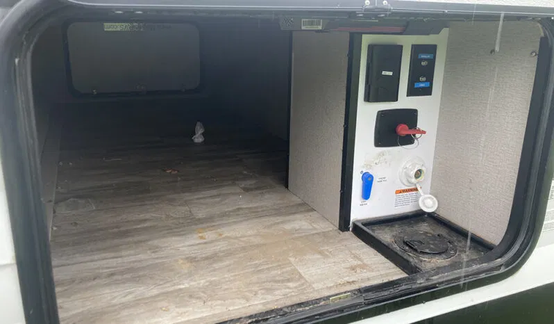 
								GRAND DESIGN TRANSCEND XPLOR 297QB full									