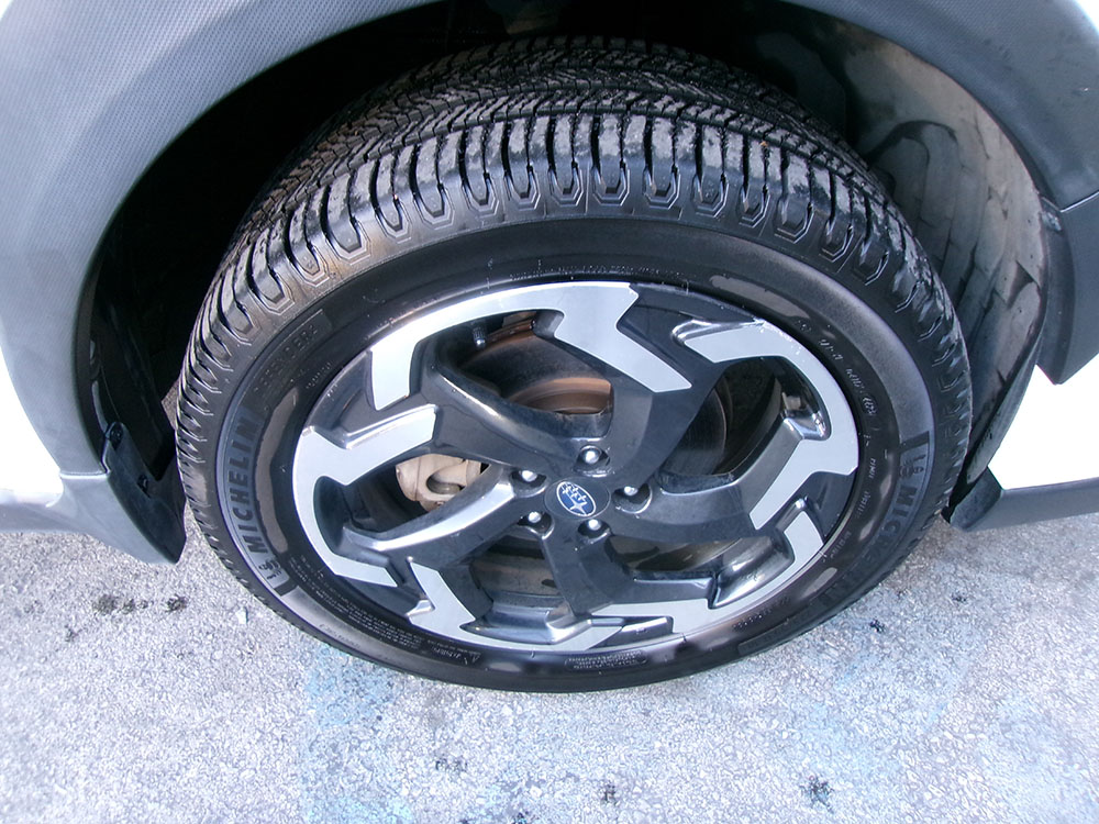 
								SUBARU CROSSTREK LIMITED full									