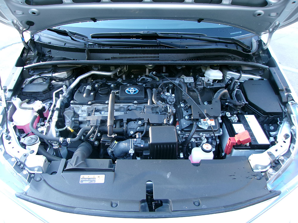 
								TOYOTA COROLLA HYBRID LE full									