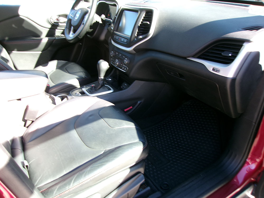 
								JEEP CHEROKEE TRAILHAWK full									