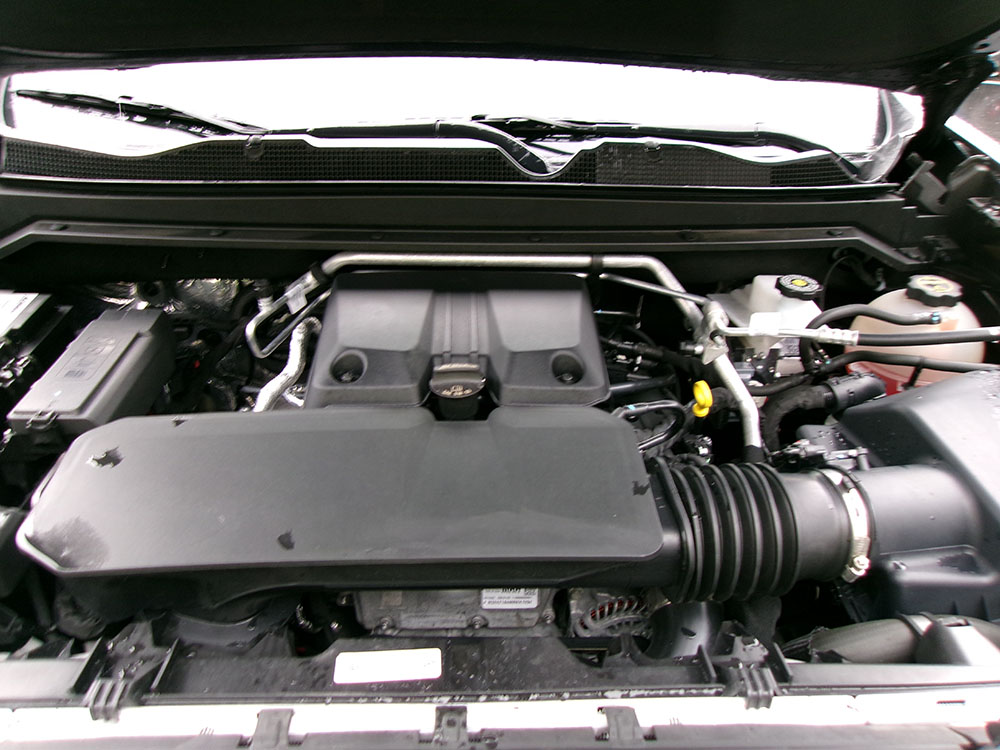 
								CHEVROLET COLORADO Z71 CREW CAB full									