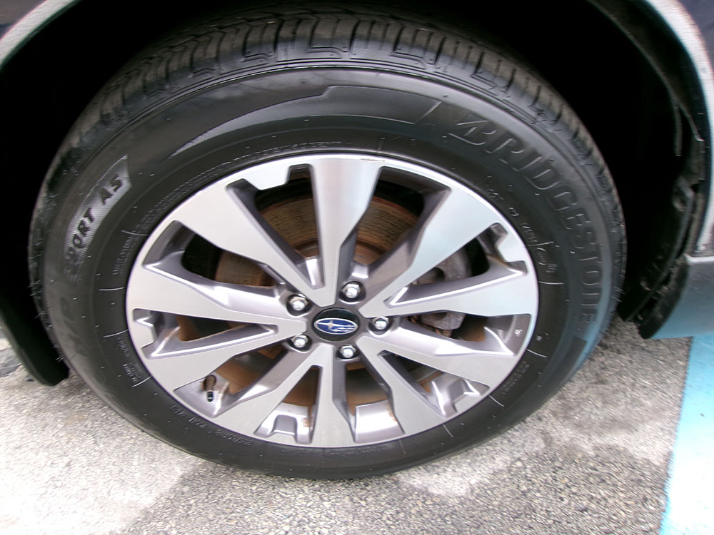 
								SUBARU OUTBACK TOURING full									