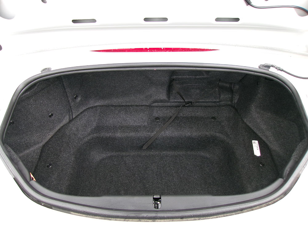 
								MAZDA MX-5 MIATA GRAND TOURING full									