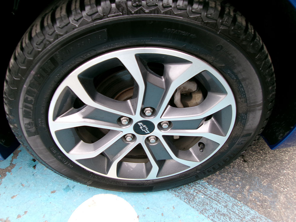 
								CHEVROLET SONIC LT full									