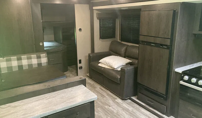 
								GRAND DESIGN TRANSCEND XPLOR 297QB full									