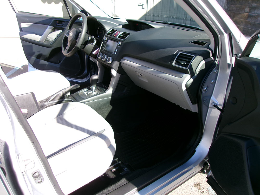 
								SUBARU FORESTER full									