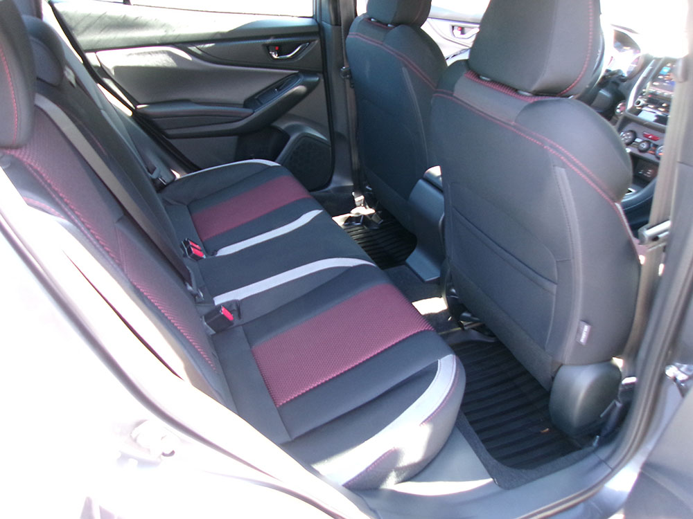
								SUBARU IMPREZA SPORT full									