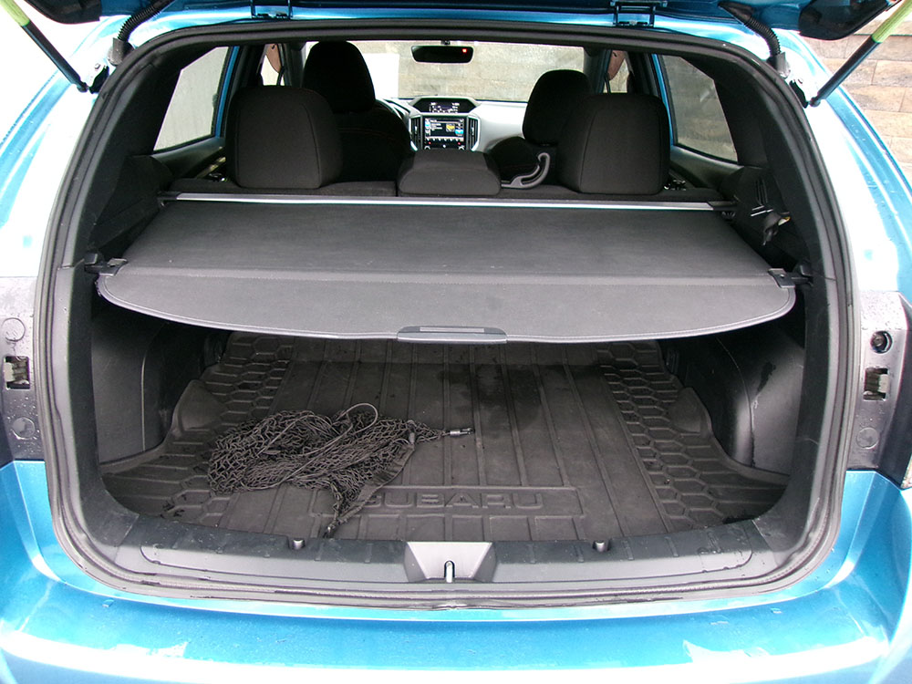 
								SUBARU IMPREZA SPORT full									