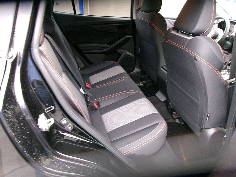 
								SUBARU CROSSTREK PREMIUM full									