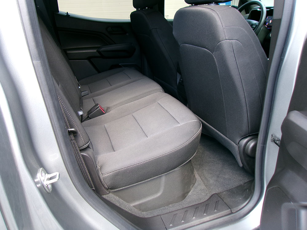 
								CHEVROLET COLORADO TRAIL BOSS CREW CAB full									