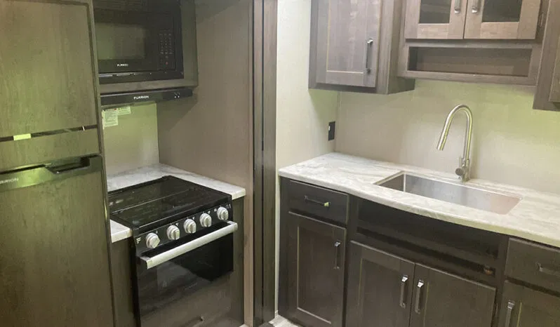 
								GRAND DESIGN TRANSCEND XPLOR 297QB full									