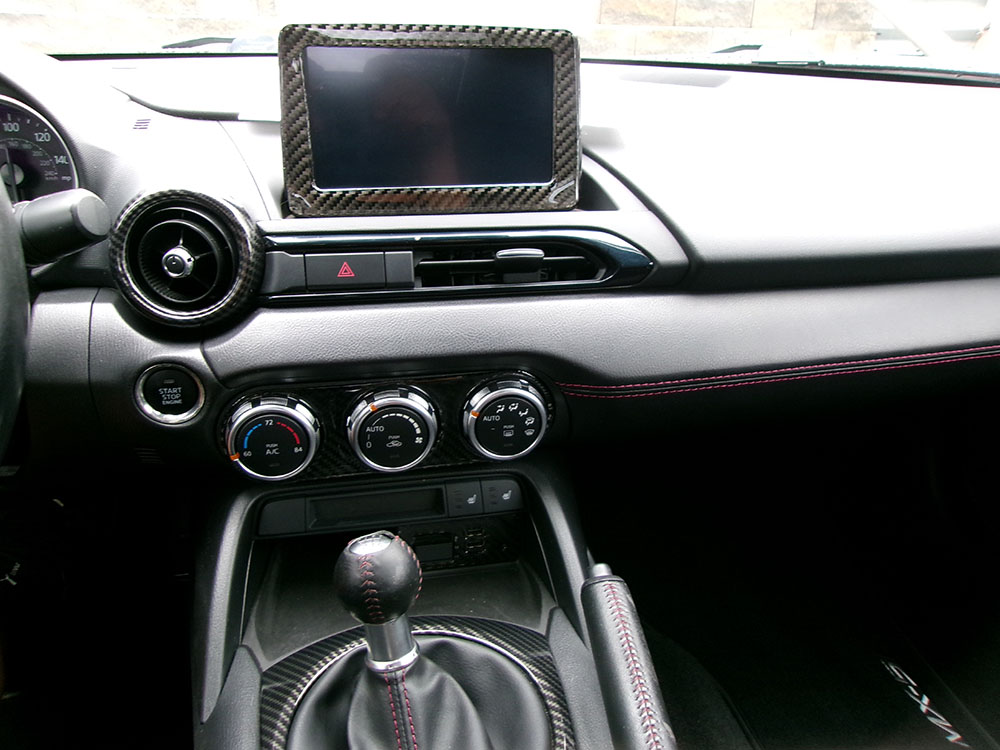 
								MAZDA MX-5 MIATA GRAND TOURING full									