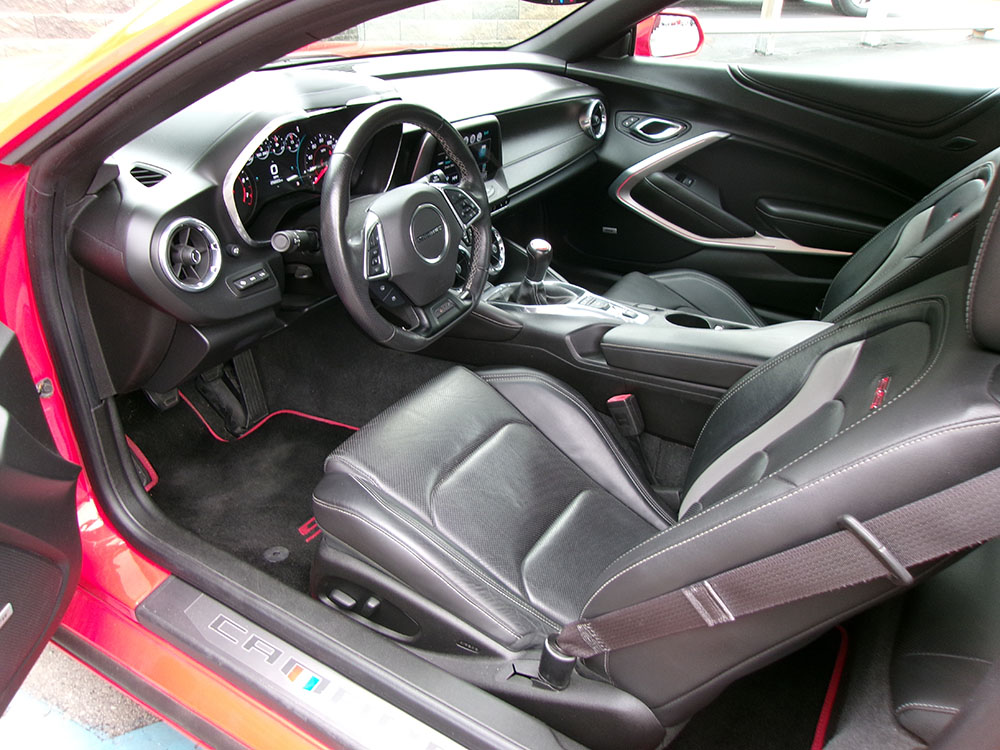 
								CHEVROLET CAMARO SS full									