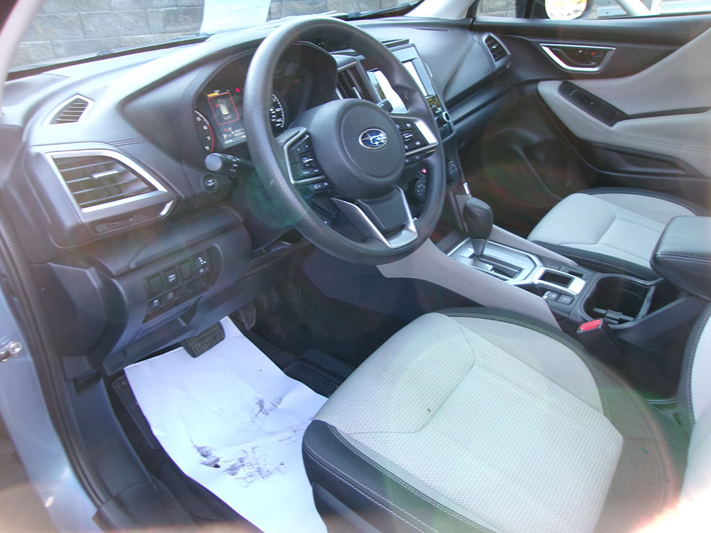 
								SUBARU FORESTER full									