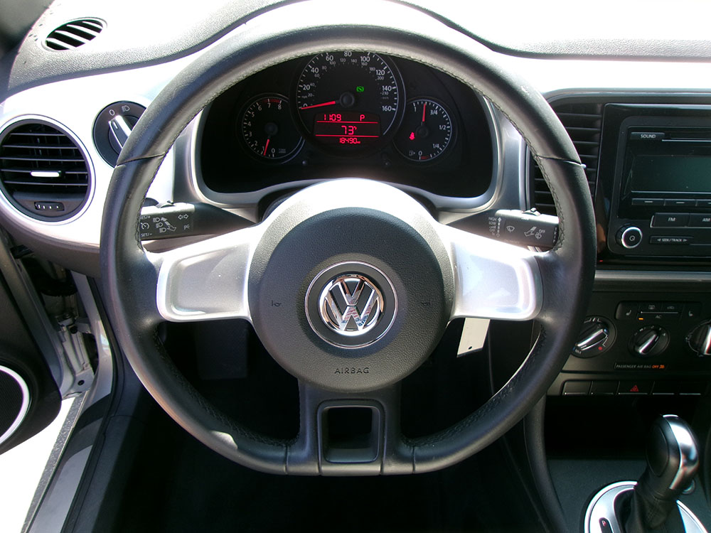 
								VOLKSWAGEN BEETLE full									