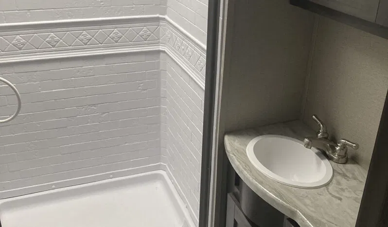 
								GRAND DESIGN TRANSCEND XPLOR 297QB full									