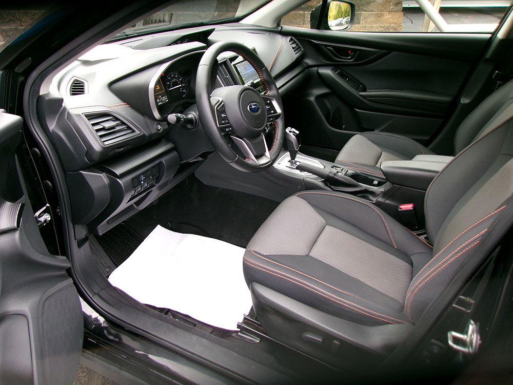 
								SUBARU CROSSTREK PREMIUM full									