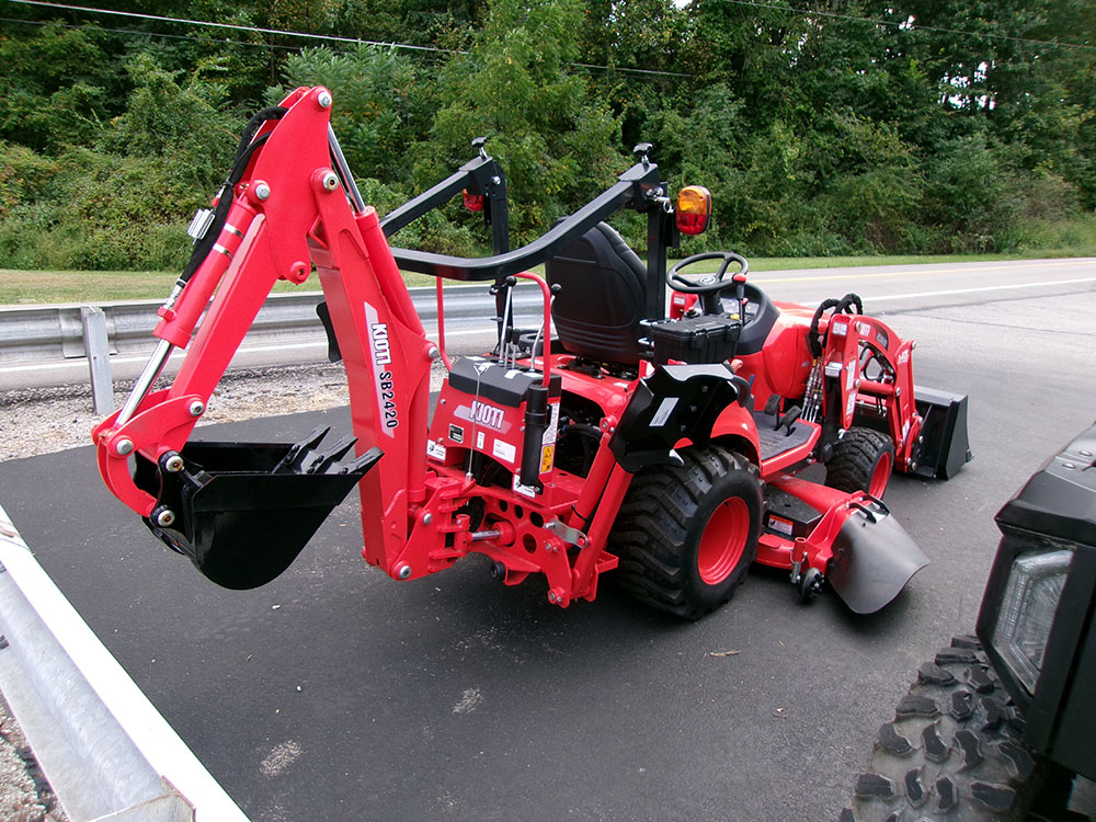 
								KIOTI CS2220 full									