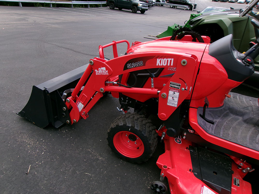 
								KIOTI CS2220 full									