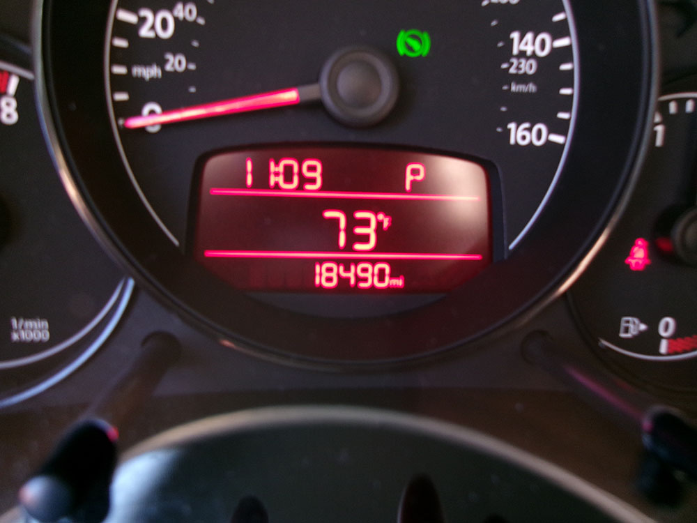 
								VOLKSWAGEN BEETLE full									